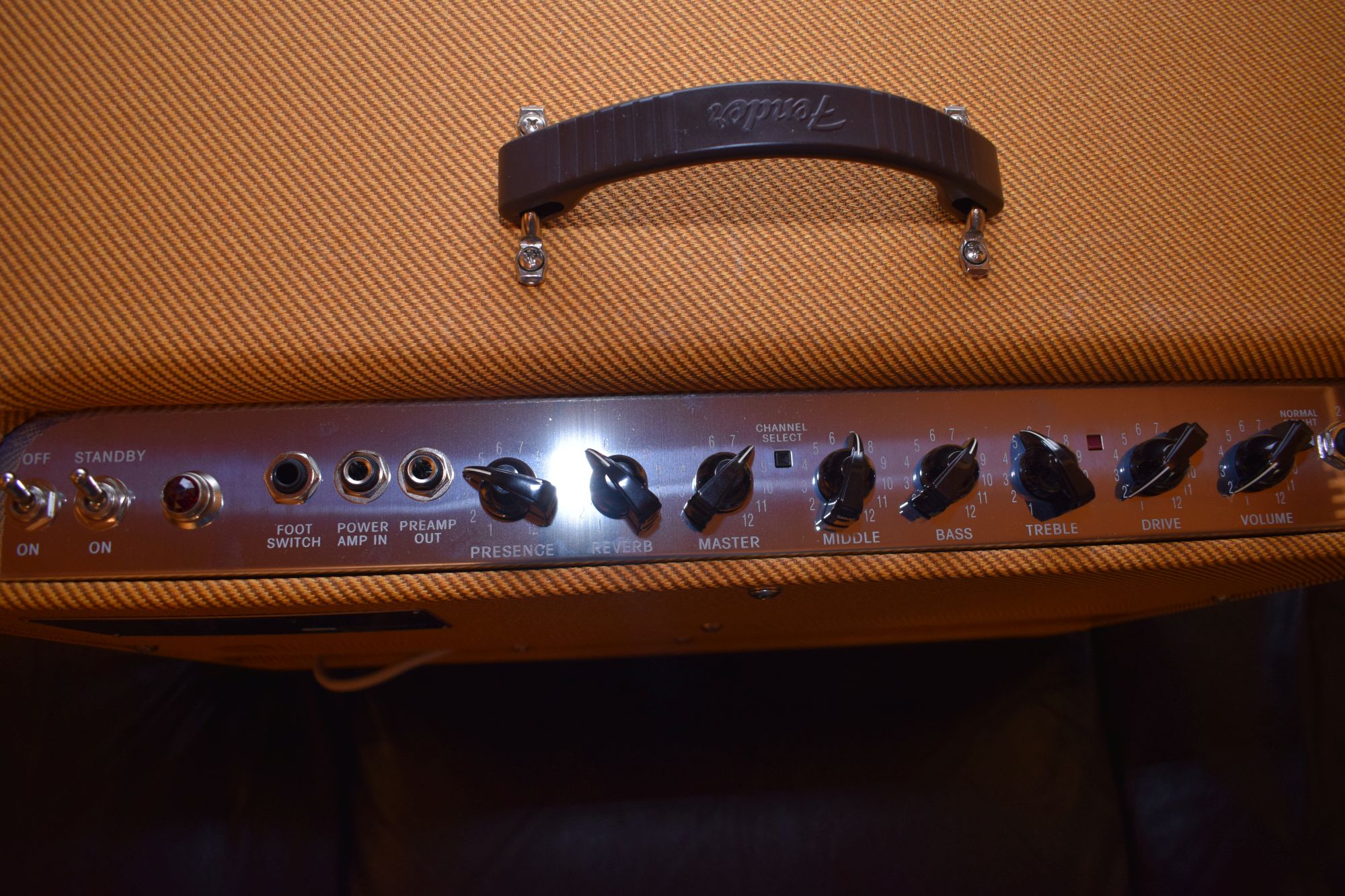  Fender Blues Deluxe Reissue