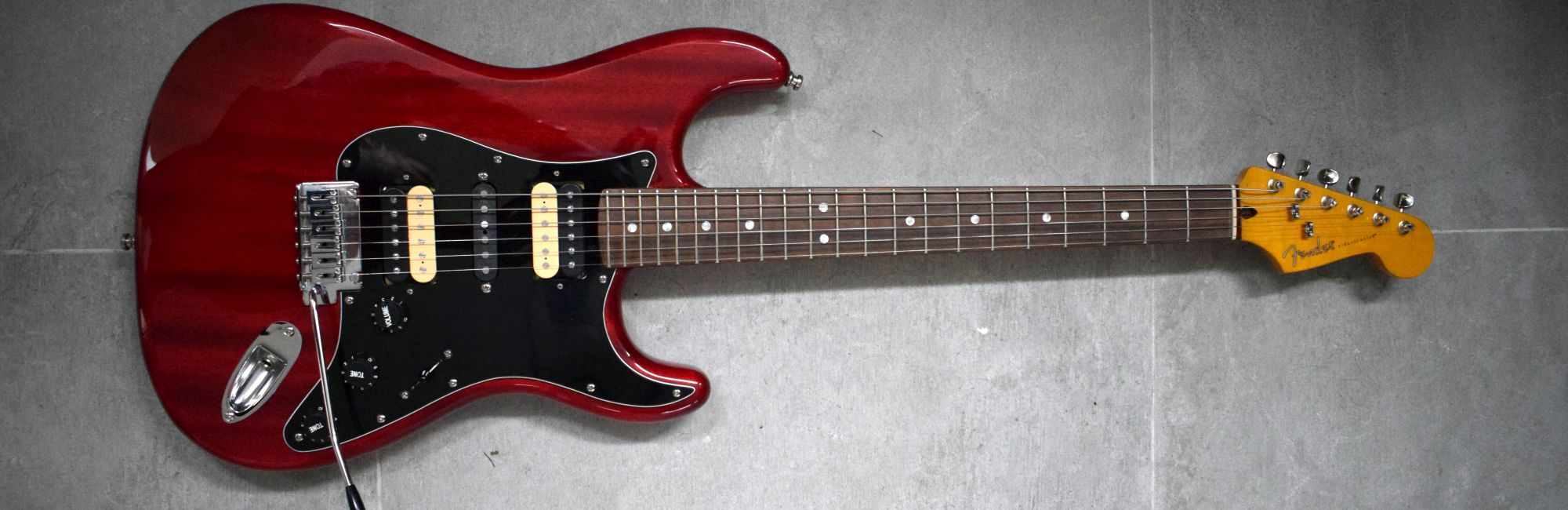 Fender Stratocaster Modern Player HSH
